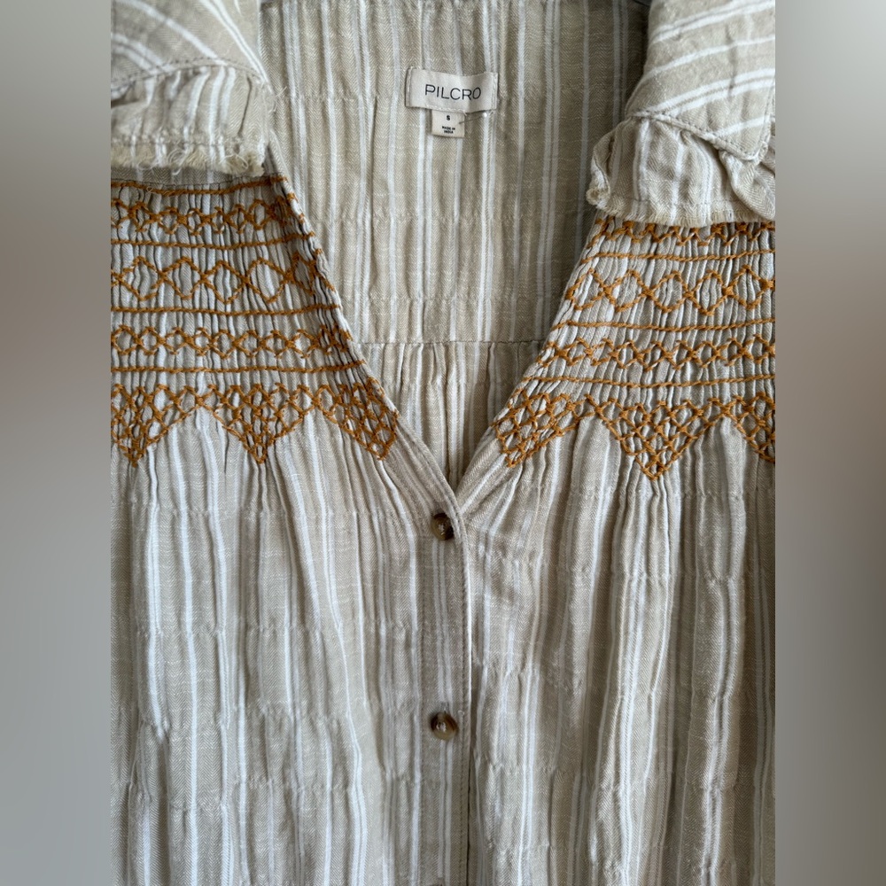 Pilcro Cream Striped Button-Up Blouse with Beige Embroidery - Picture 9 of 12